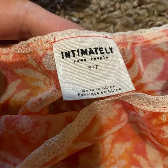 Intimately Free People gauzy coral tunic small - Picture 2 of 2